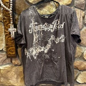 Magnolia Pearl  T-Shirt